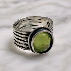 Silpada Sterling Silver Daintree Oval Green
Quartz Ring | Size 8